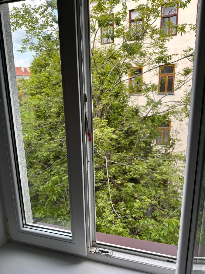 Cozy Apartment Elterleinplatz - Quiet & Close To Center Vienna Exterior photo